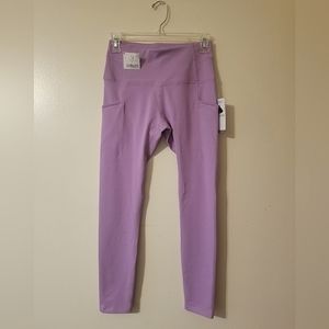 NWT Lilac pocket leggings